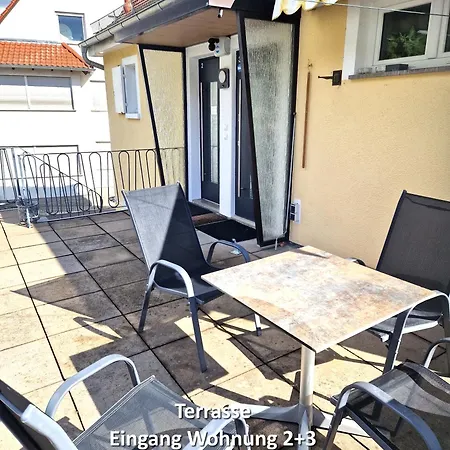 3 Zimmerwohnung In Naehe Uniklinik, Free Parking *