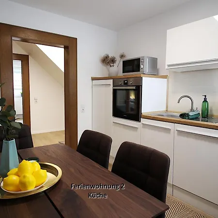 3 Zimmerwohnung In Naehe Uniklinik, Free Parking
